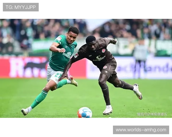 皇冠电竞足球比分互动社区，分享你的比赛观点和实时比分讨论